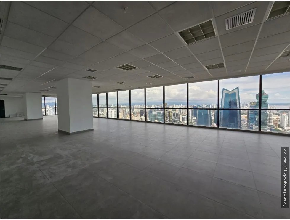 Alquiler de oficina  calle 50