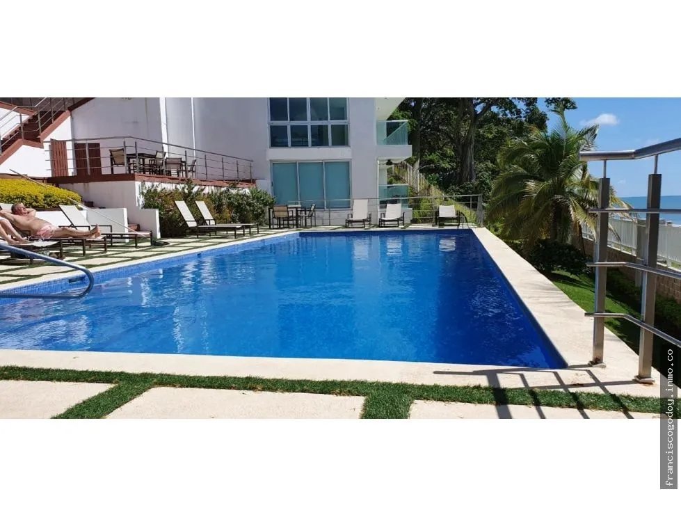 Venta de apartamento en playa serena  gorgona