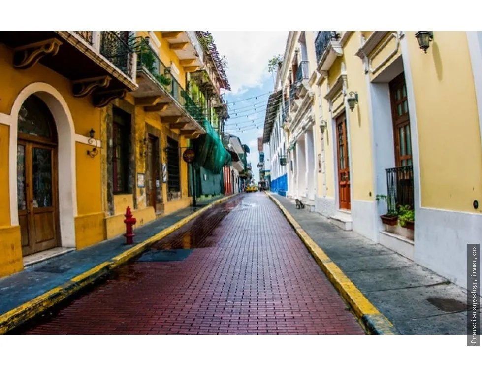Locales comerciales en venta en el corazón de santa ana