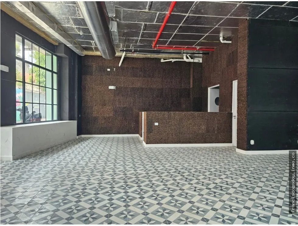 Venta de local comercial en santa ana