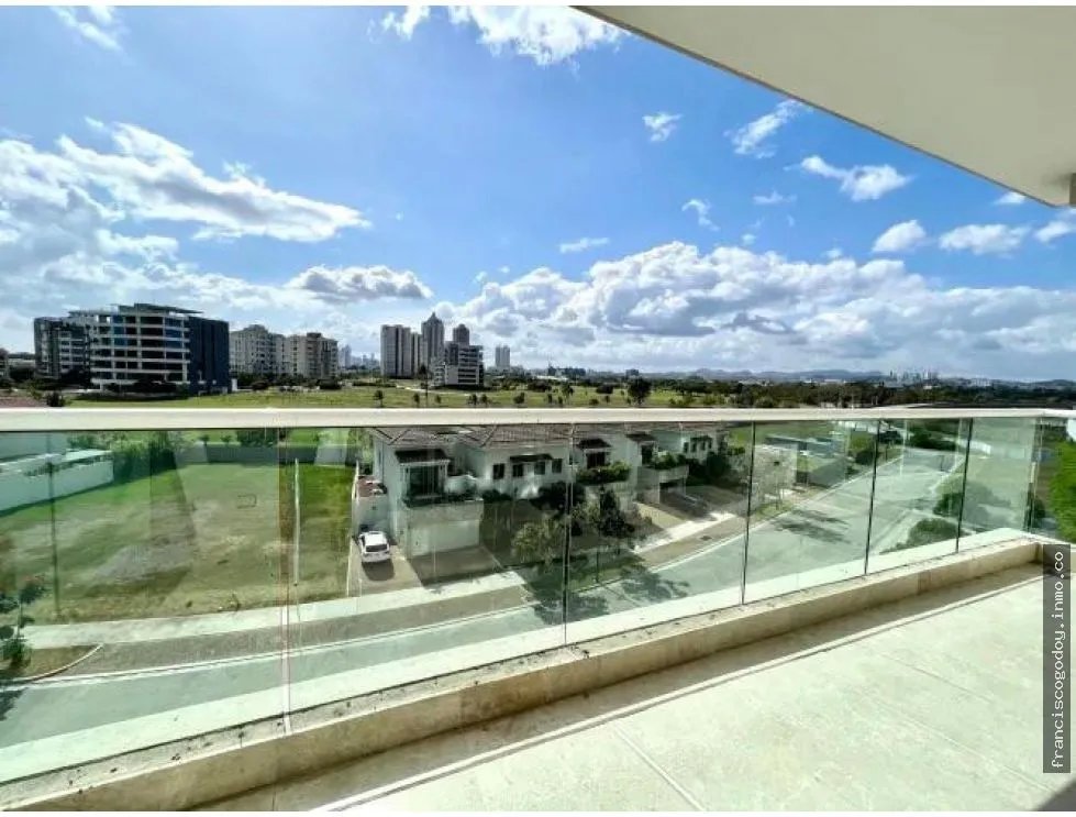Venta de apartamento en santa maría golf & country club
