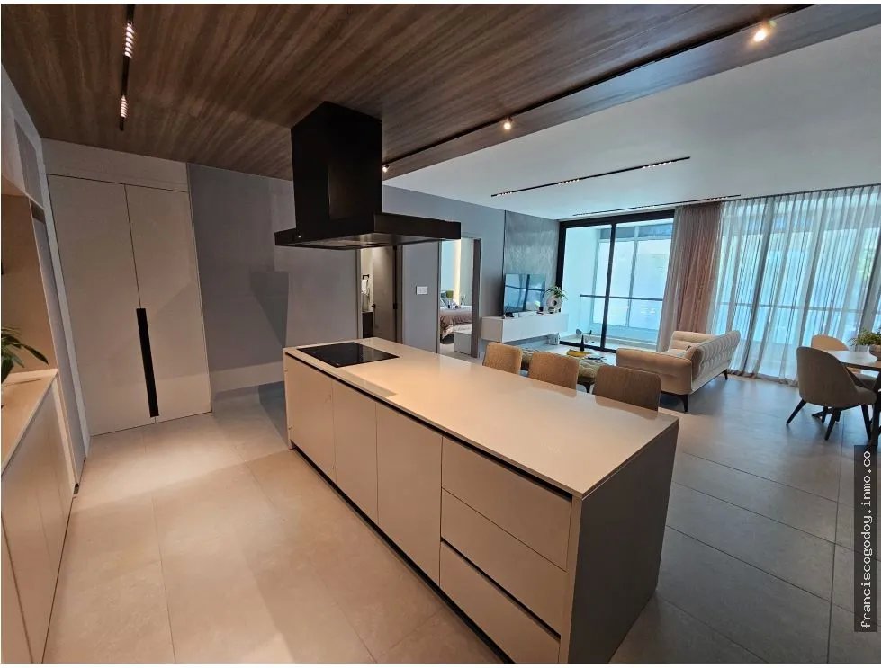 Apartamento en venta en marbella