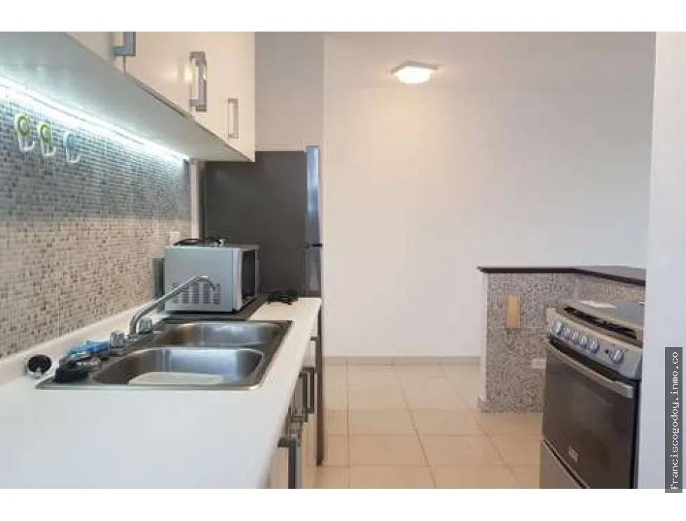 Se alquila apartamento en ph guadalupe, colón