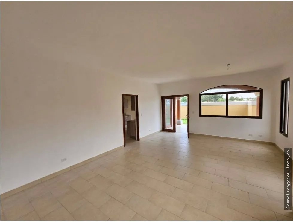Casa en venta en el doral, costa sur