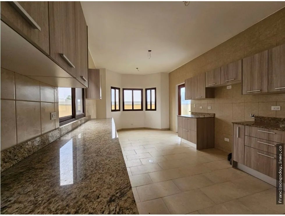 Casa en venta en el doral, costa sur