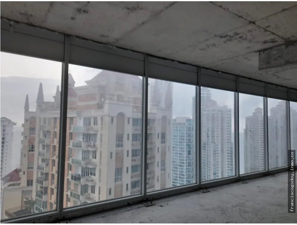 Oficina en venta en ph oceanía, punta pacífica