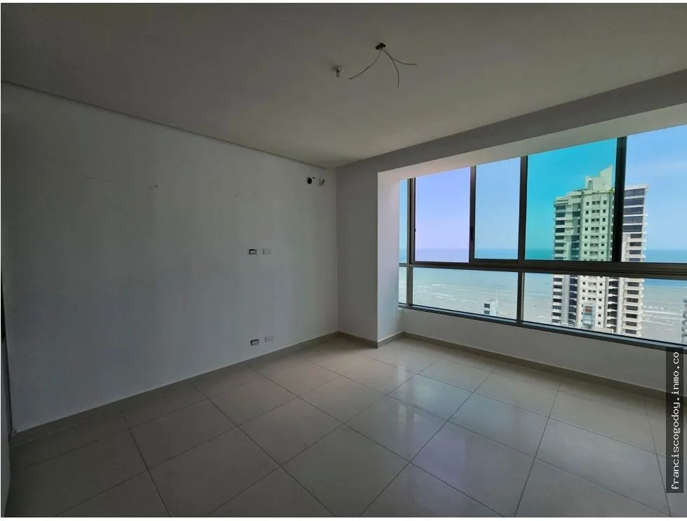 Venta de apartamento en costa del este