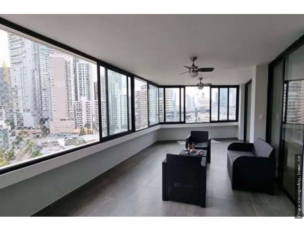 Se vende pent-house en punta paitilla