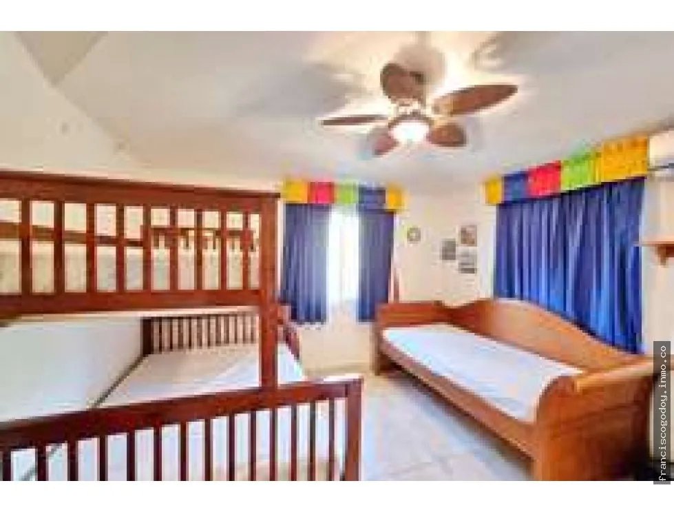 Se vende casa en coronado