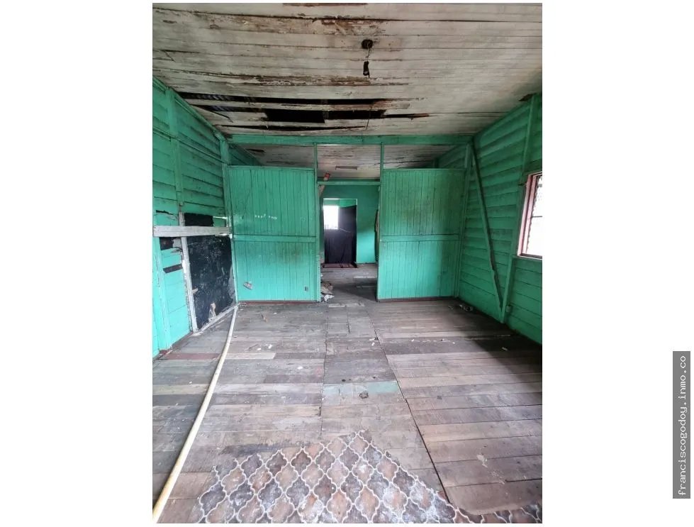 Se vende casa en casco viejo, calle 13