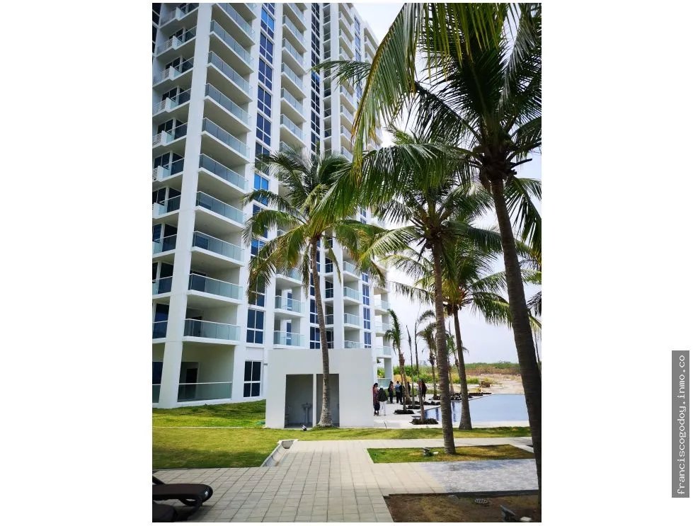 Se vende apartamento en playa blanca ocean ii