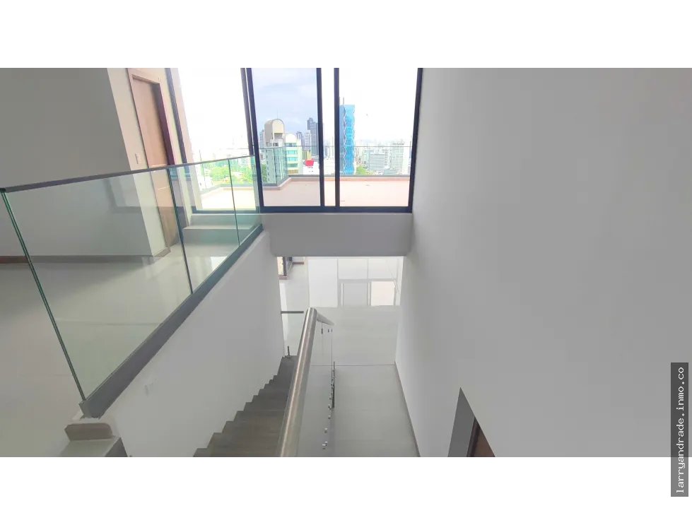 Se vende penthouse en prestige bella vista