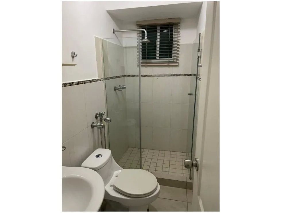 Alquiler de apartamento en ph prsima, parque lefevre