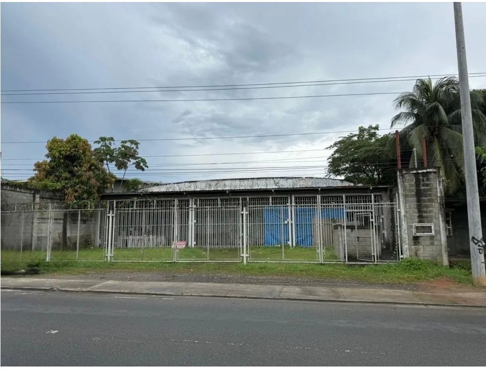 Venta de local comercial en felipillo,