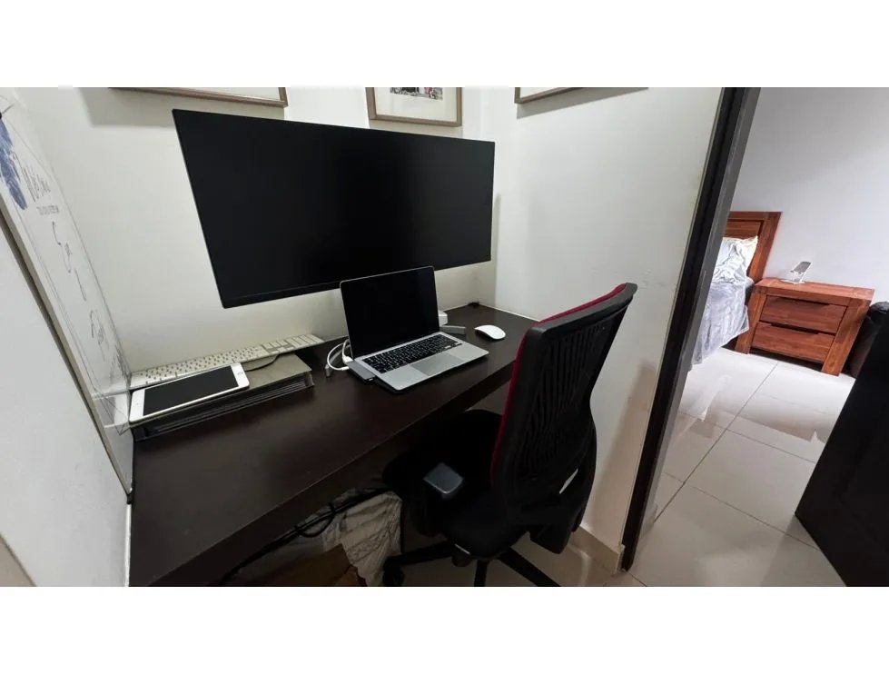 Venta de apartamento amoblado en ph los pueblos towers