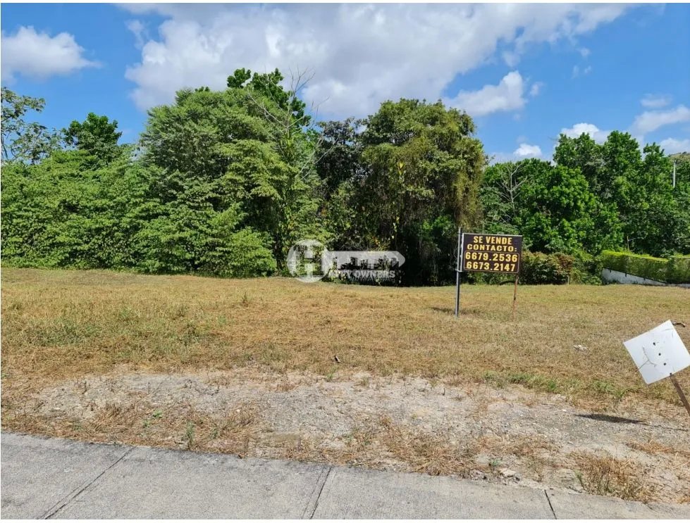 Se vende terreno en valle village, antón
