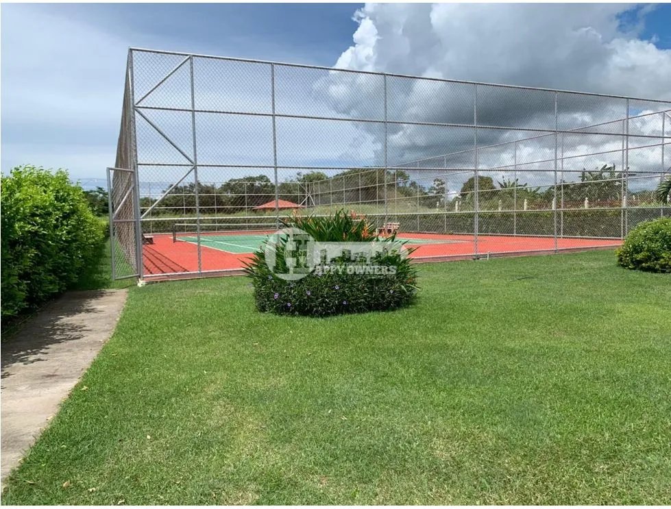Se vende terreno en valle village, antón