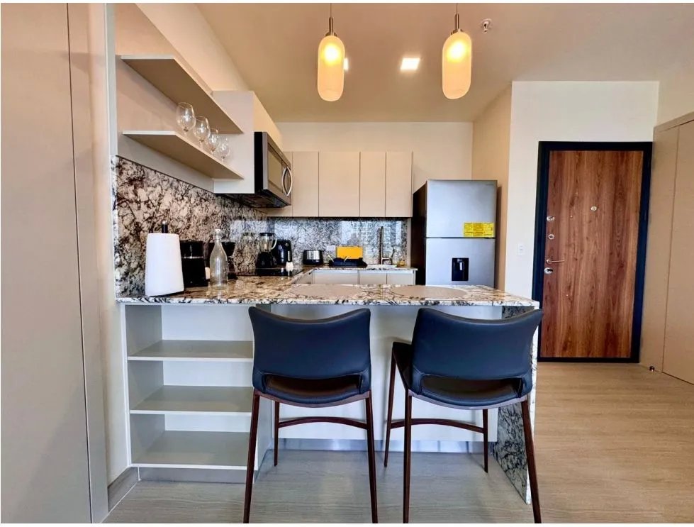 Alquiler de apartamento amoblado en arcadia, costa del este