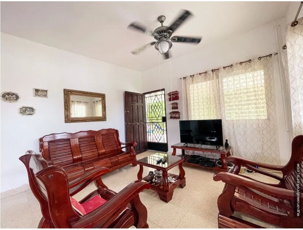 Se vende casa en coronado, chame