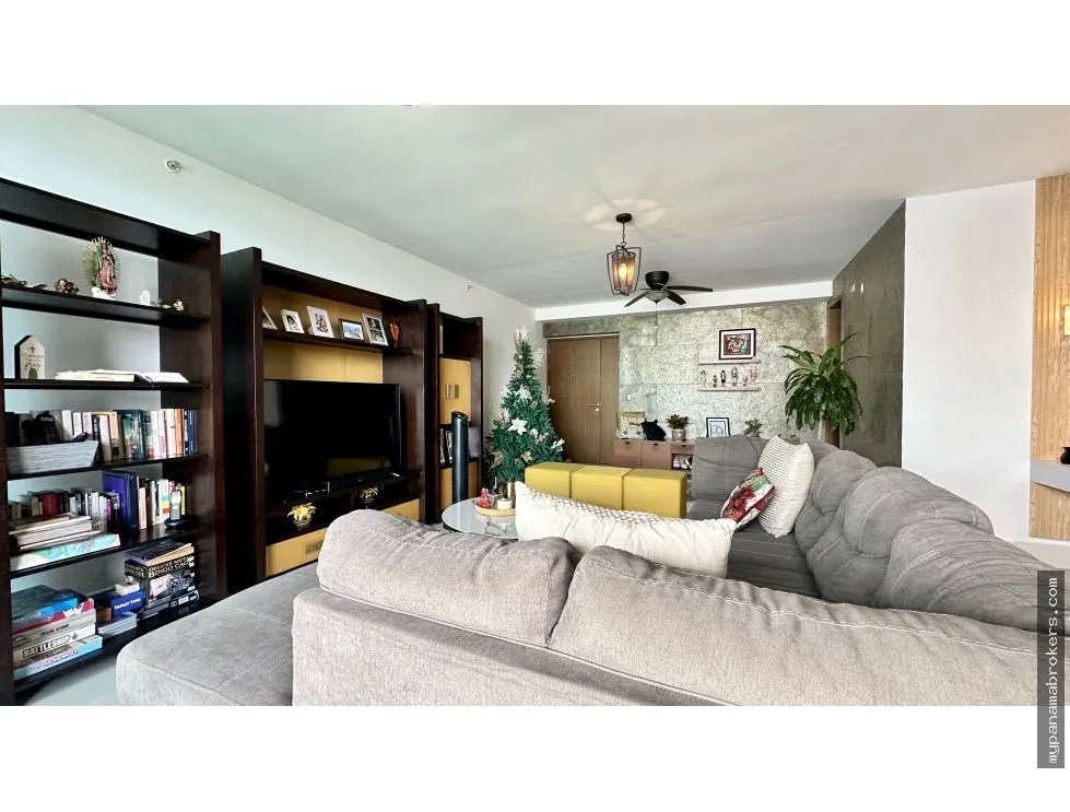 Se vende apartamento en costa del este, panamá