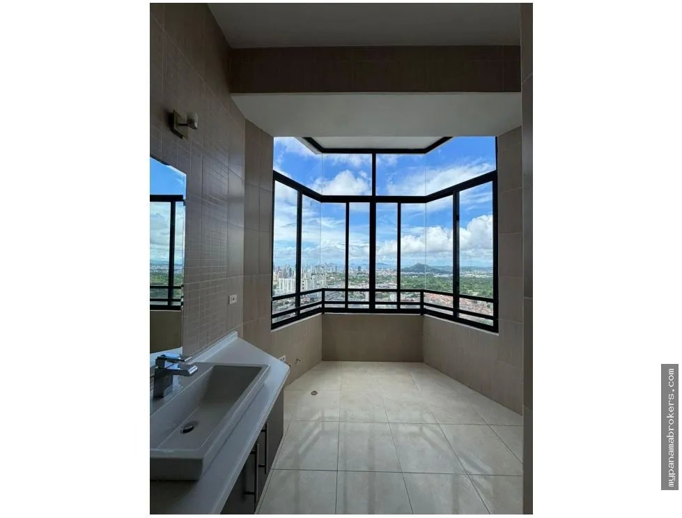 Se vende penthouse en dos mares, betania