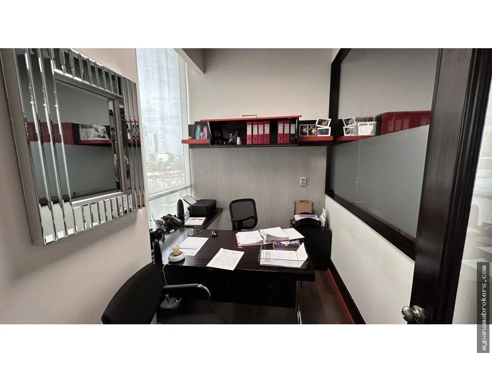 Se vende oficina en p.h. blue business center, san francisco