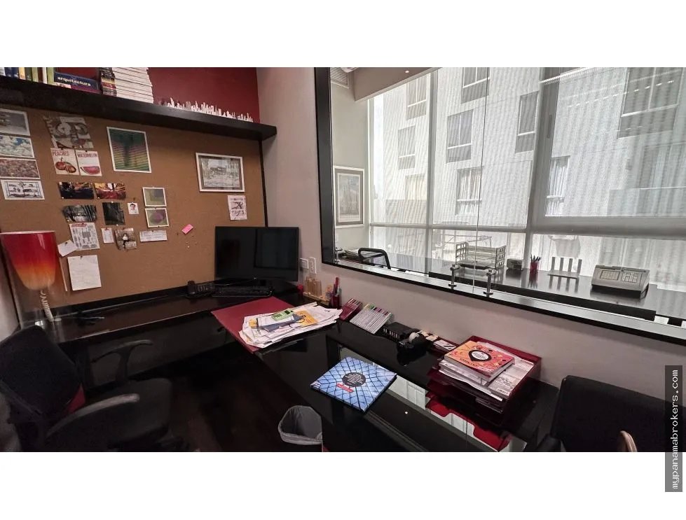 Se vende oficina en p.h. blue business center, san francisco