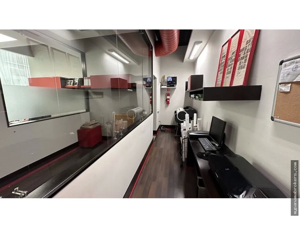 Se vende oficina en p.h. blue business center, san francisco