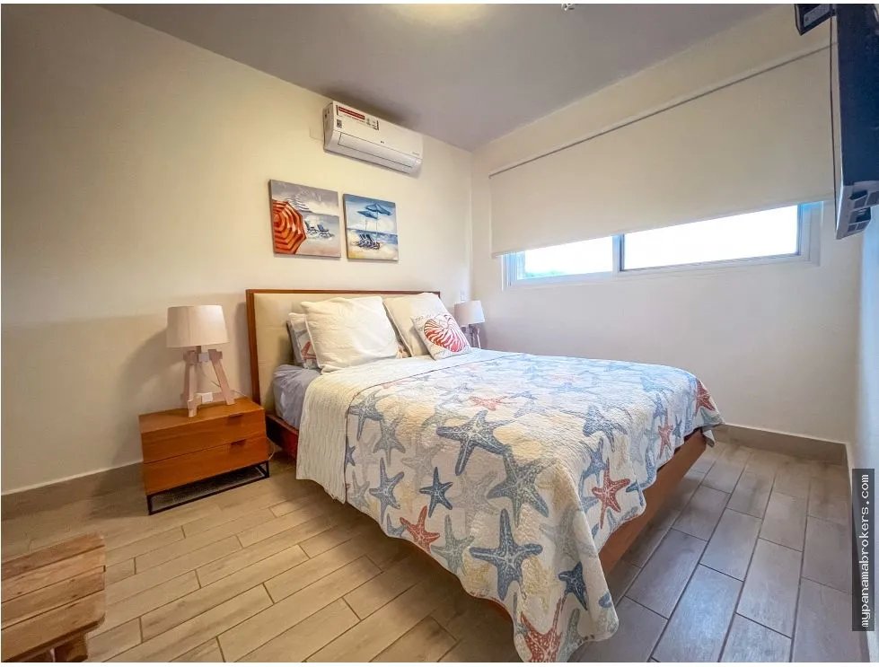 Se vende apartamento en playa caracol, chame