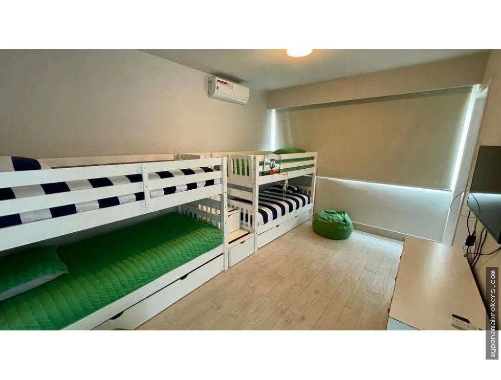Venta de apartamento en punta barco, san carlos