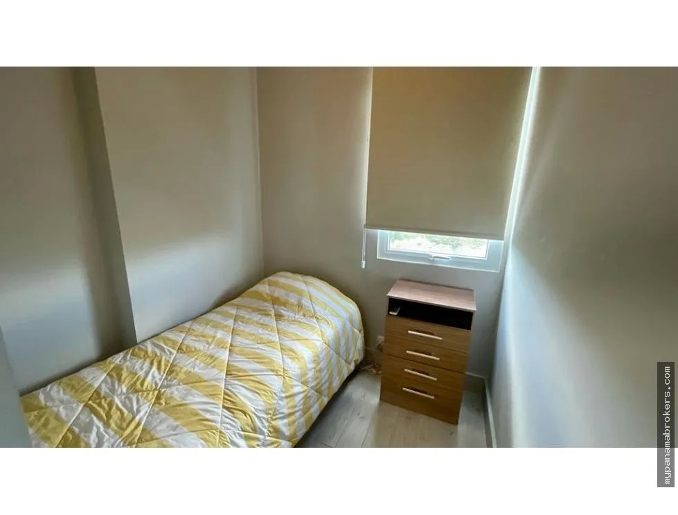 Venta de apartamento en punta barco, san carlos