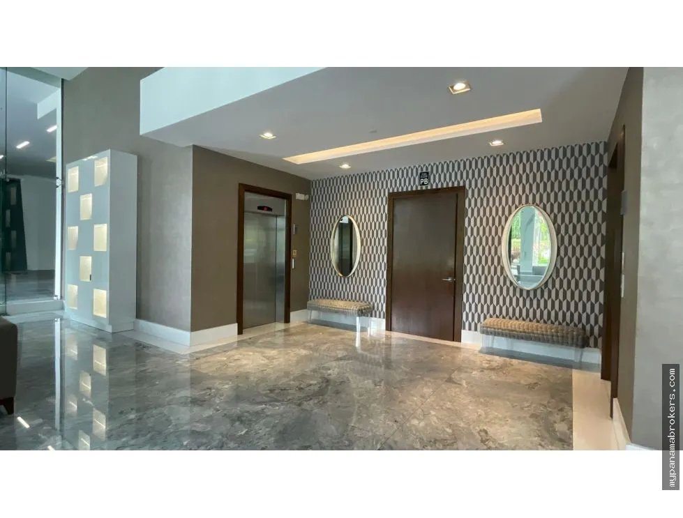 Se vende apartamento en p.h. regalia, costa del este