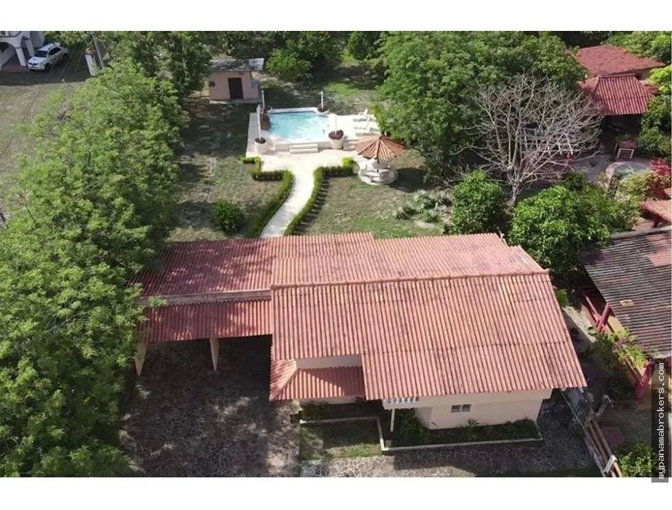 Venta de casa en playa malibú, chame
