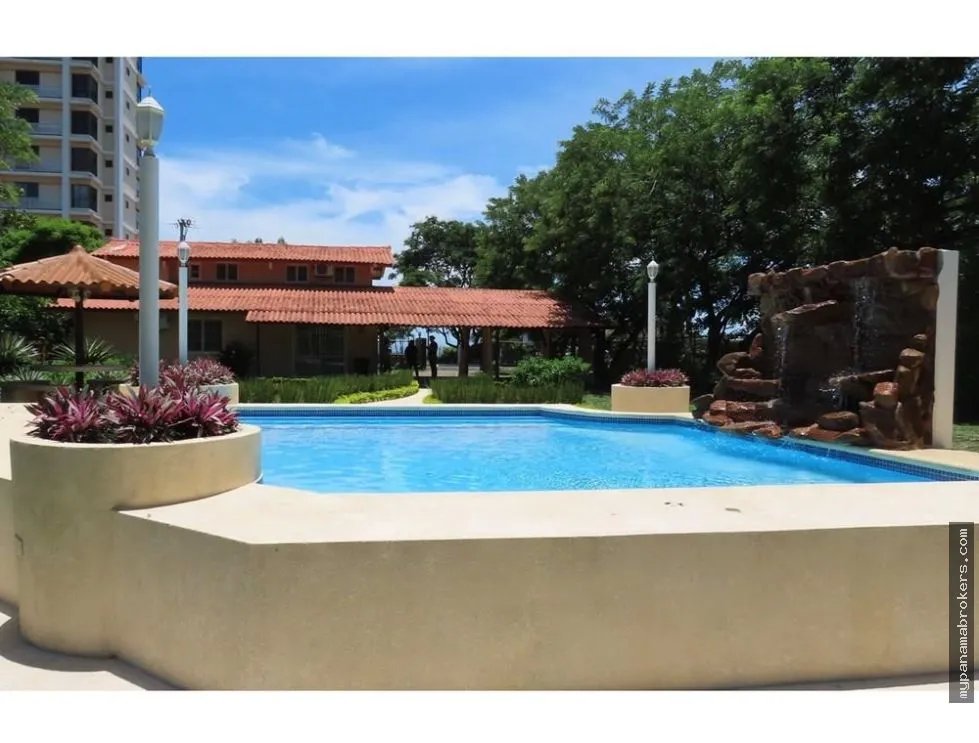 Venta de casa en playa malibú, chame