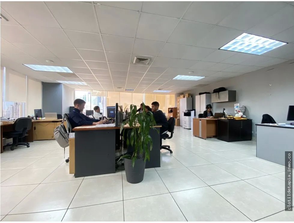 Se venden oficinas en obarrio, bella vista