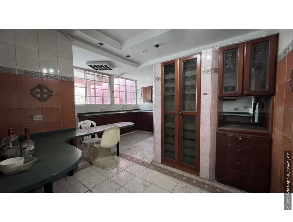 Se vende casa comercial en llano bonito, juan diaz