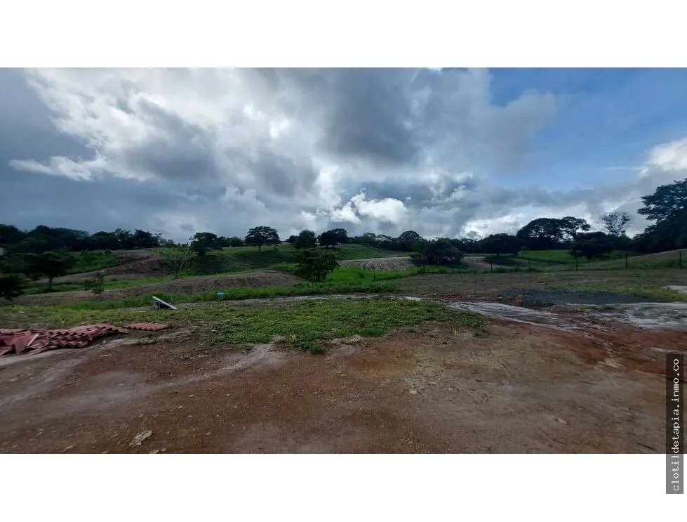 Se vende proyecto residencial en las lajas, chame