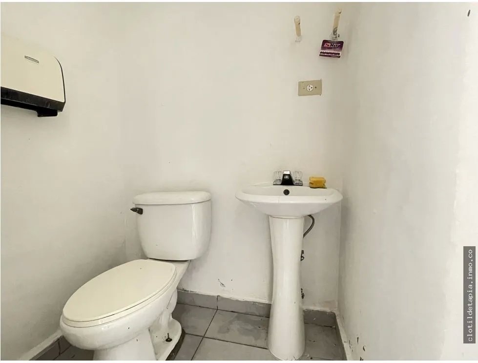 Se vende local comercial en town center, playa blanca