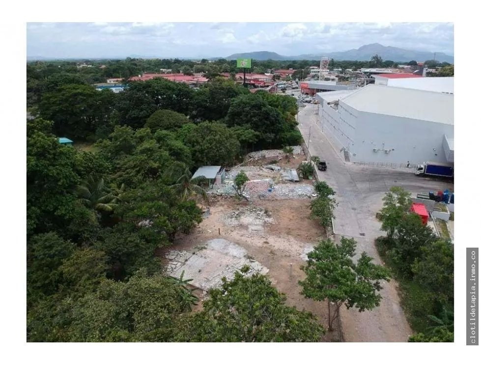 Se vende terreno comercial en penonomé, coclé