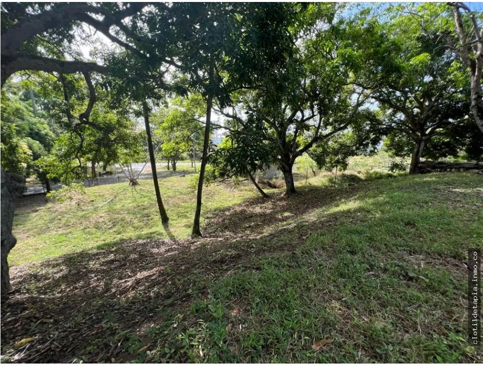 Se vende lote en albrook, ancón
