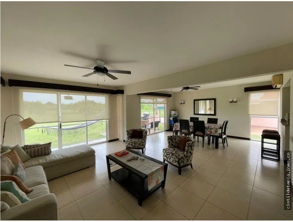 En venta residencia en decameron golf villas