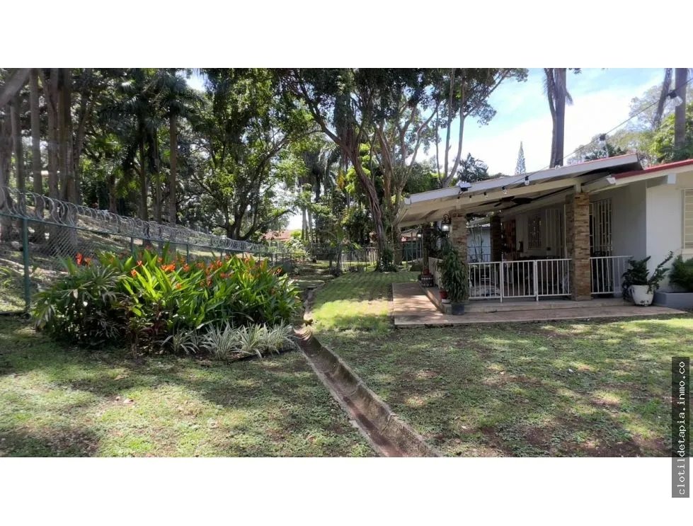 Se vende casa en ancón, ancón
