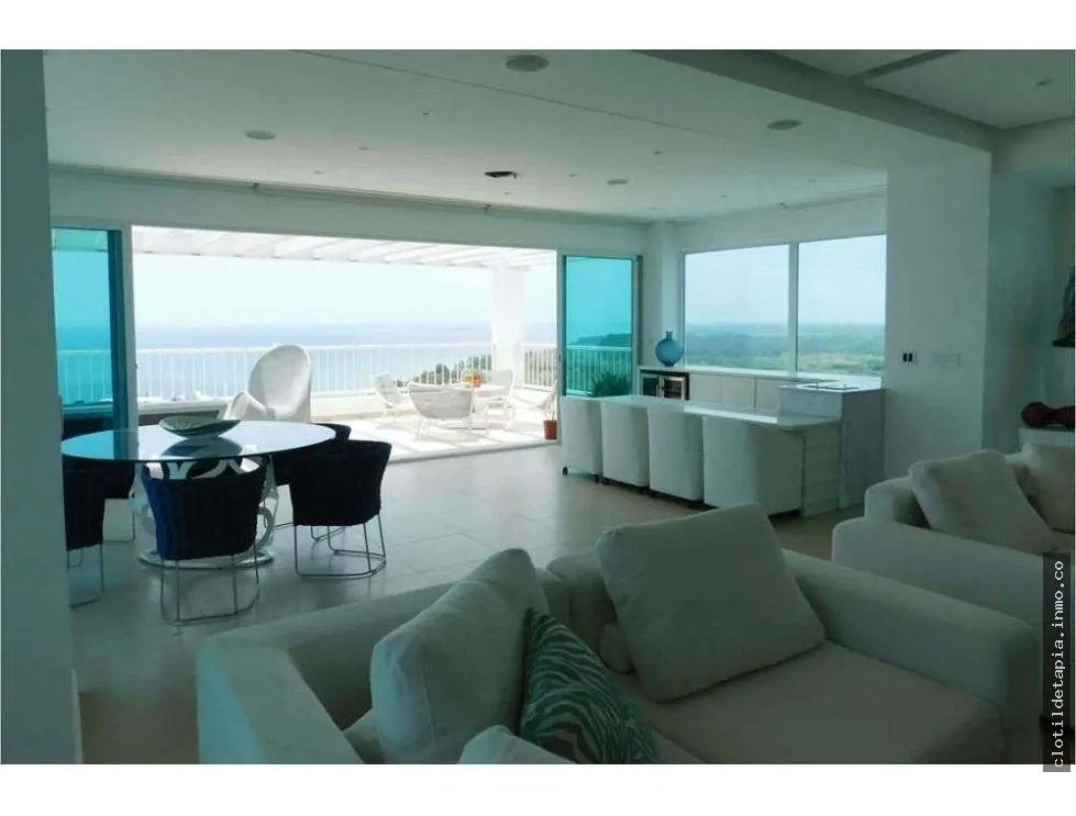 Se vende/ alquila penthouse en p.h. cocolí, bijao, río hato