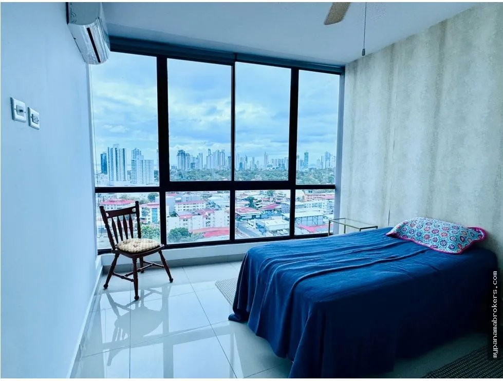 Venta de apartamento totalmente amoblado en parque lefevre