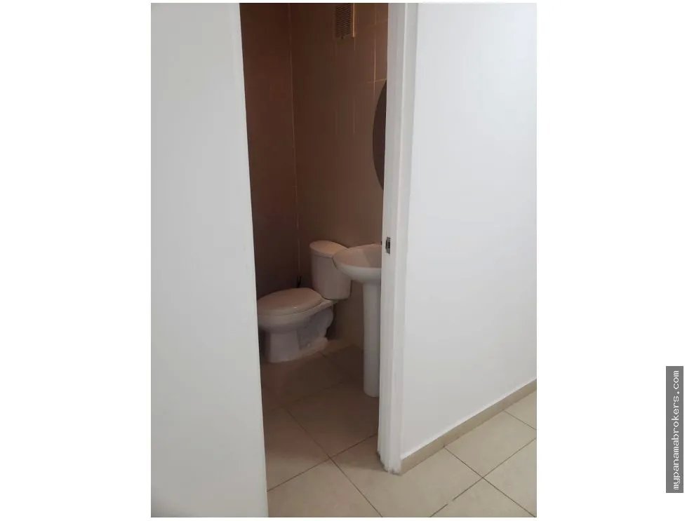 Venta de apartamento amoblado en costa del este