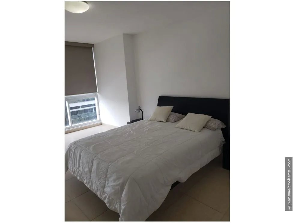 Venta de apartamento amoblado en costa del este