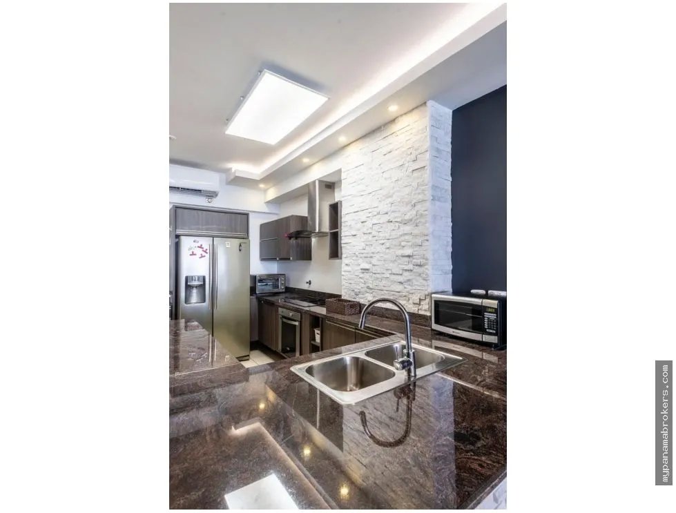 Alquiler o venta de apartamento amoblado en ph rivage tower
