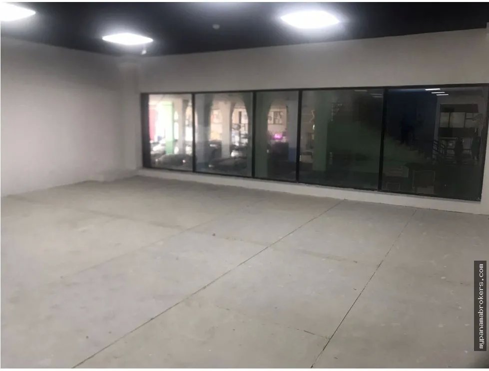 Alquiler de locales comerciales en plaza agora, chanis, panamá