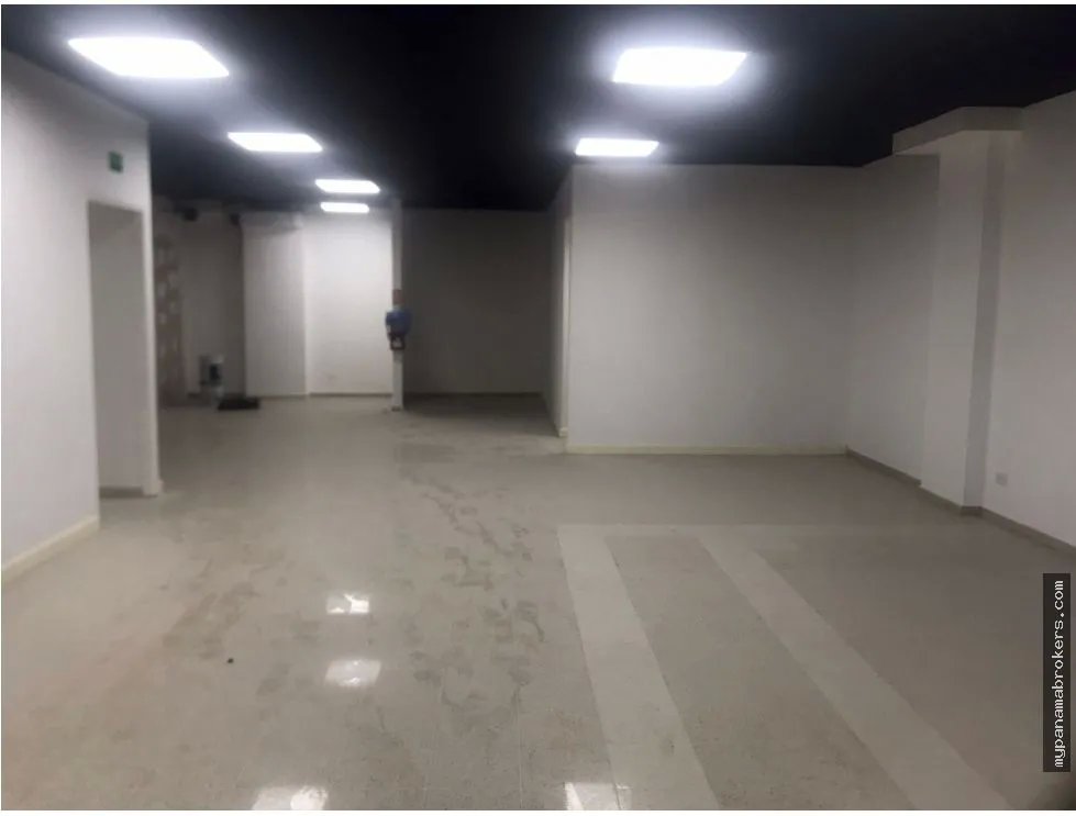 Alquiler de locales comerciales en plaza agora, chanis, panamá