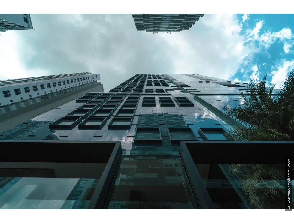 Venta de oficina en edificio armani, bella vista, panamá